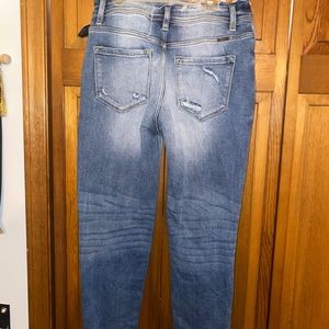 Women’s kancan mom jeans